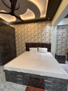 Hotel Nav Prayag Inn - 7