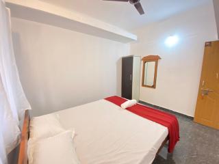 Gawde family 1bhk - 0