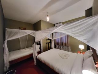 Jangwani Riverview Suits - 1