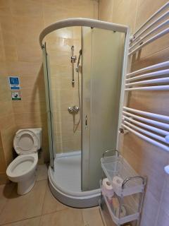 Gogla's High Studio - 8