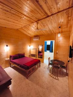 Suyog Sea View Guest House - 9