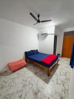 Suyog Sea View Guest House - 6
