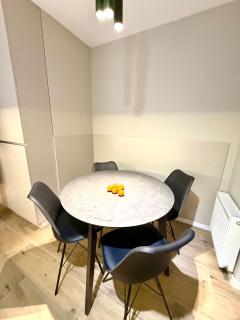 Iren Victioria Gardens Apartment - 1