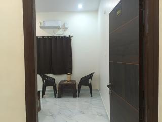 Hotel Pampa Sarovar - 9