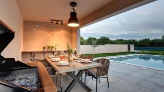 Modern villa Omnia with pool and grill in Pula - 9