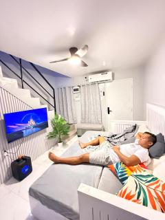 Spacious 2-bedroom with Fast Wi-Fi at Deca Homes Talomo - 8