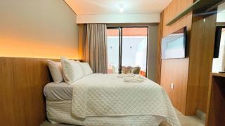 Flat Studio com Jacuzzi - By Living - 3