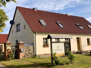 Hugenottenwohnung im Bauernhaus - Platz für größere Familien - 1