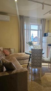 Beautiful Mountain View Apartment - 8