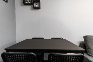 Spacious Quiet - 1 Bedroom Flat - 5