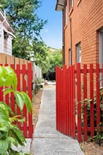 Retro 3BR House Near Manly Free Parking & Mall - Curl Curl - 6