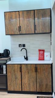 استديو بسرير ماستر وجلسة جانبية - 9