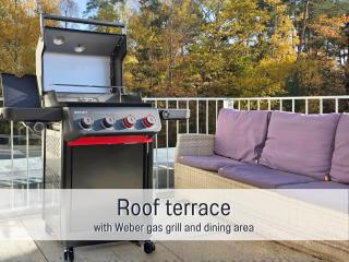 Baham-Apartment Nuernberg - including hot tub, sauna, massage chair, roof terrace, barbecue - metro 15 min, exhibition center 8 min walk - 8