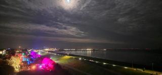 Golden-Pearl mit Meerblick - 6