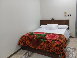 Rafe Guest House - 8