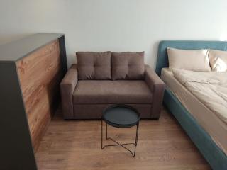 Evdo Apartments F4 White Stay - 2