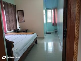 DEVI HOMESTAy - 7