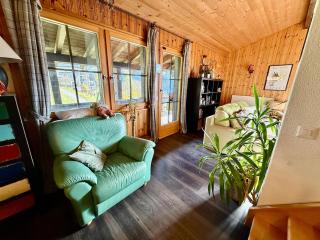 94 Charming Chalet 10 pax - 1