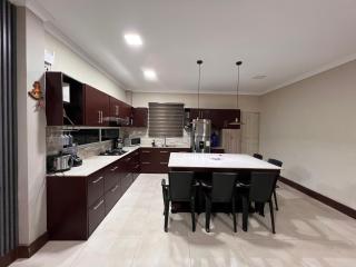 Marlantt Beach House - 9