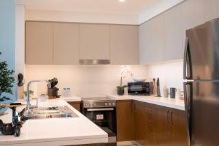 Brand new 2 BR in Boulevard with partial Burj Khalifa and Opera View - 1