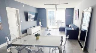 Penthouse w Water Views & 2 Parking Spaces - 2