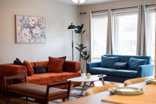 Wichita Getaway | Games & King Bed - 0