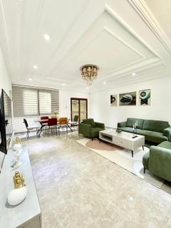 Beautiful Condo Onomo Airport Road - 0