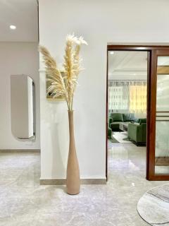 Beautiful Condo Onomo Airport Road - 7