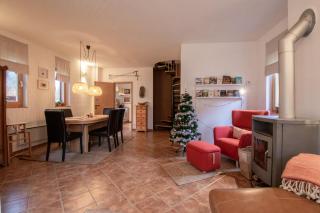 Chalet Fisherman's Cottage - 2