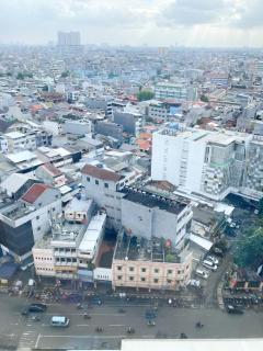 Japandi City View Room, Glodok, Gym & Pool Access - 6