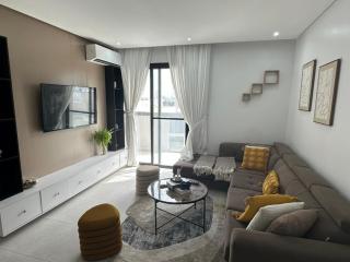 Studio au point E - 9