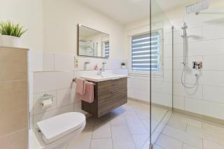 Ferienwohnungen Weingut und Vinothek Regnery - 2