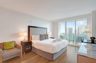 Studio with Bay and City View at The Arya - 6