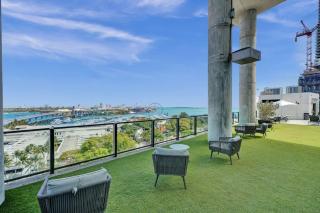Miami Lux 1BR 47th Floor w Balcony - 8