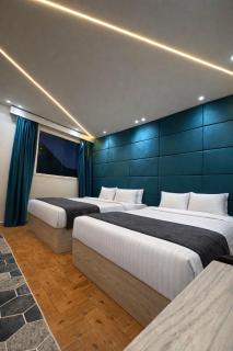 Soho Scarab Pyramids View - 6