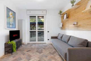 BGY Home 5 min from Airport - Garden - WiFi - 8