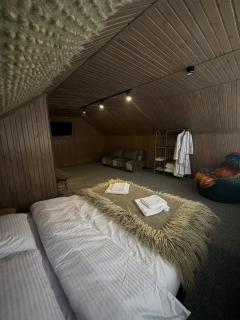 GORY & TYSHA Гори і Тиша - 9