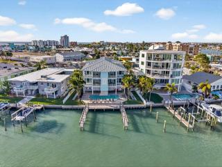 Treasure Trove Mermaids Cove - 9