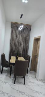 Victoria Shortlets - 4