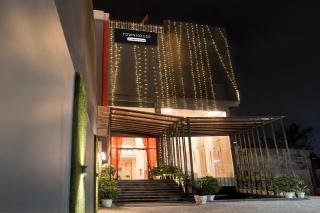 Super Townhouse Gomti Nagar Matiyari - 4