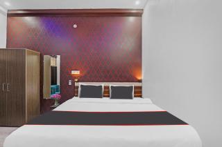 Collection O by OYO Shivashakti Grand Near Chaudhary Charan Singh International Airport - 3