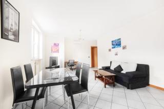 2 Bedroom with Nice Balcony View! - 6