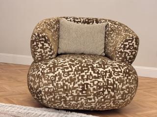 New LUX Best in the Town - 6