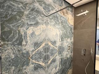 New LUX Best in the Town - 1