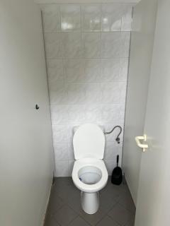 Rekreační chatky na Fotbalovém stadionu Senec - 1