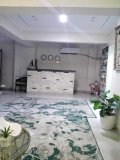 Dew Hotel mountain - 1