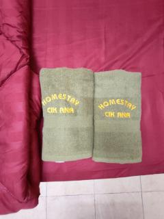 Homestay Cik Ana Sikamat - 2