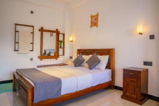 Elegant Home Stay - 8