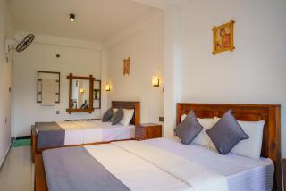 Elegant Home Stay - 9