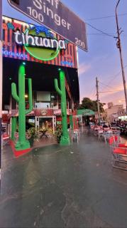 Gran Departamento Porá céntrico - 8